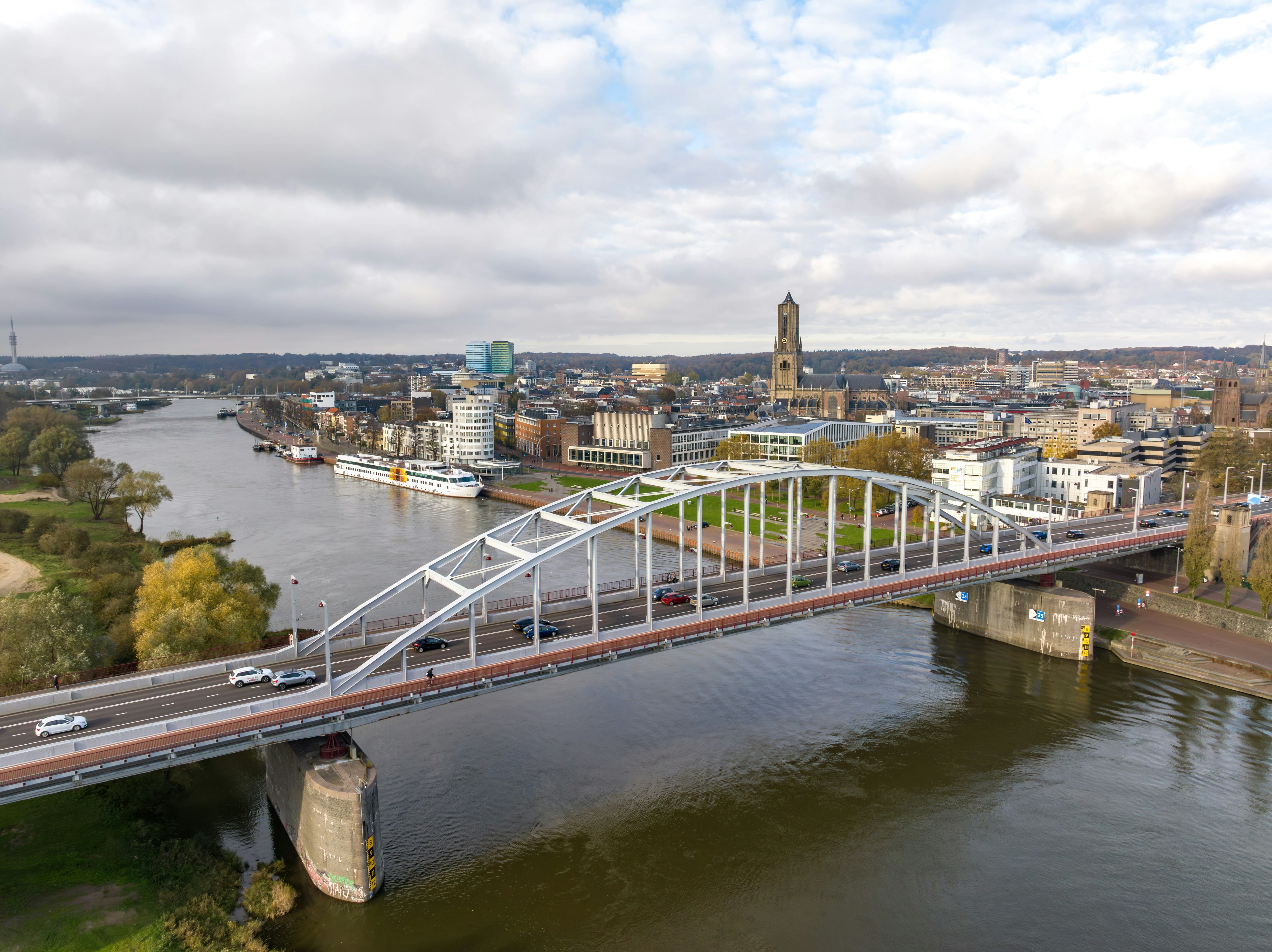 John Frost Bridge