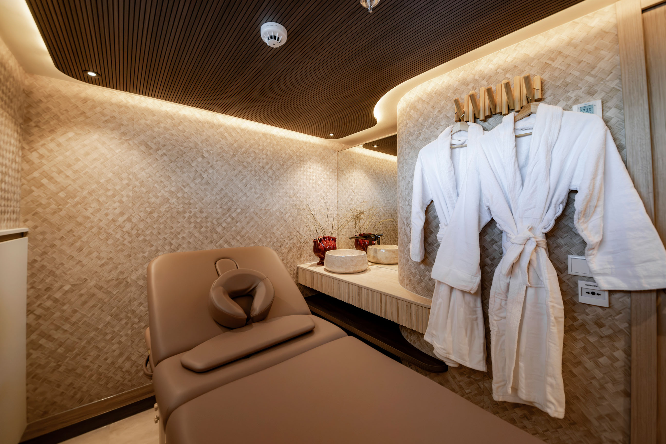 Gym Sauna Massage